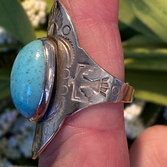 VINTAGE ‼️ NAVAJO LARIMAR STONE RING!🌼 - Picture 4 of 8